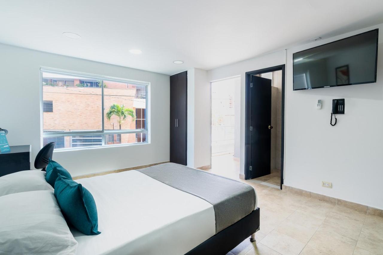 Отель Ayenda Coliving La 78A Медельин Экстерьер фото